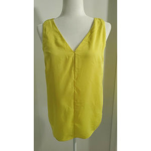 Women's Bar III Sleeveless Blouse V-Neck Yellow Size Medium Yellow NWT